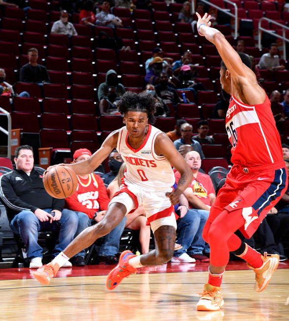 体育比分-包含NBA季后赛倒计时，北京首钢清晨手感冰凉，细节引发关注，信心回归，临场指挥获称赞的词条